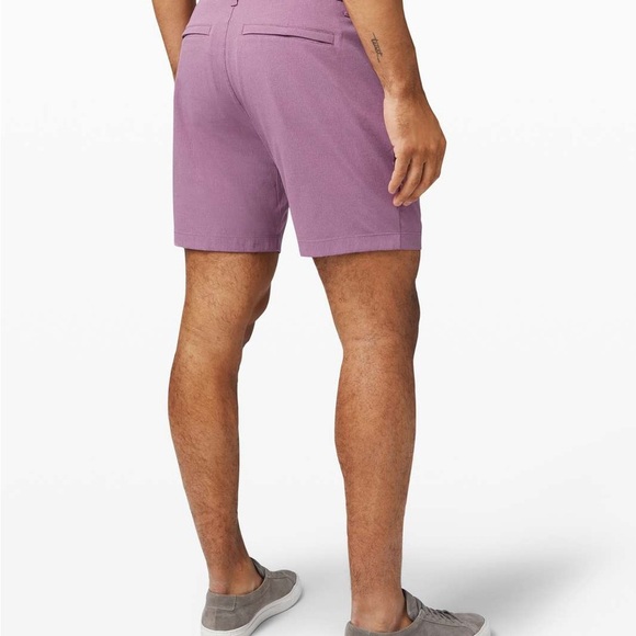 Lululemon Commission Short Classic 7” size 34 light amethyest velvet - Picture 2 of 6